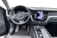 Volvo XC60 din 2022 cu 57.377 km - oferta VOL152249 - foto 13