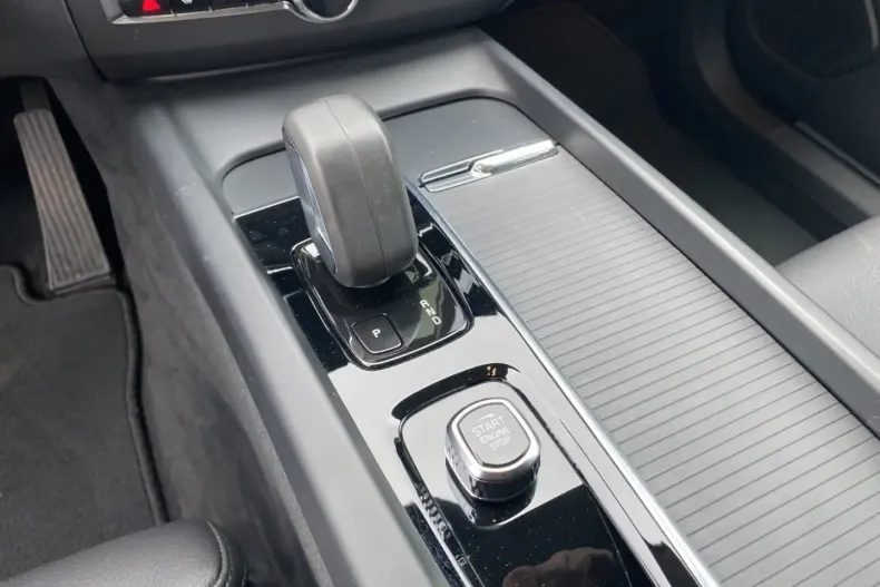 Volvo XC60 din 2022 cu 57.377 km - oferta VOL152249 - foto 15