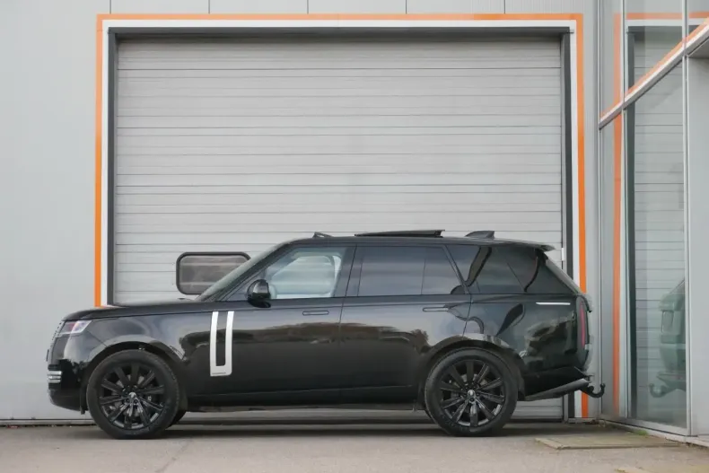 Land Rover Range Rover din 2025 cu 14.000 km - oferta LAN152250 - foto 3