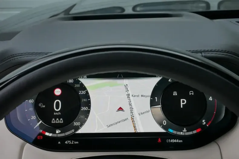 Land Rover Range Rover din 2025 cu 14.000 km - oferta LAN152250 - foto 10