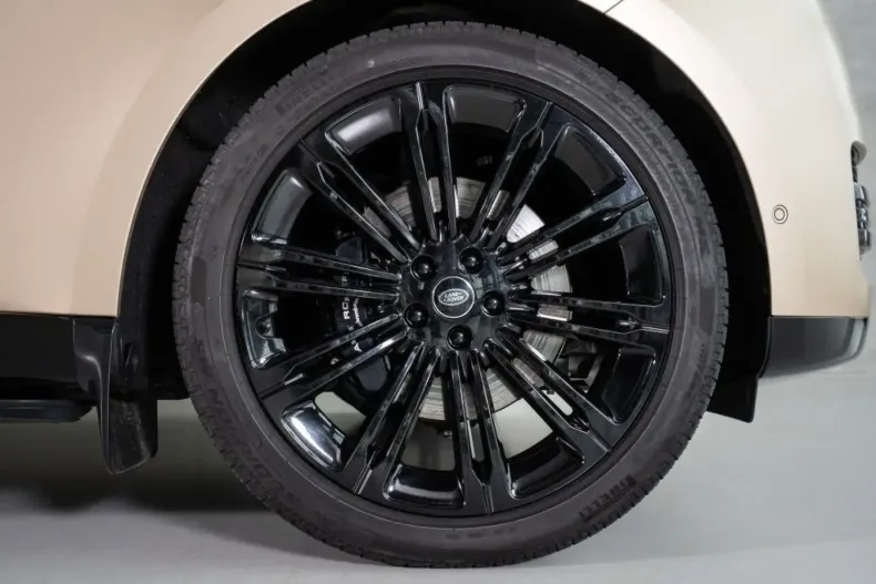 Land Rover Range Rover din 2024 cu 24.960 km - oferta LAN152251 - foto 13