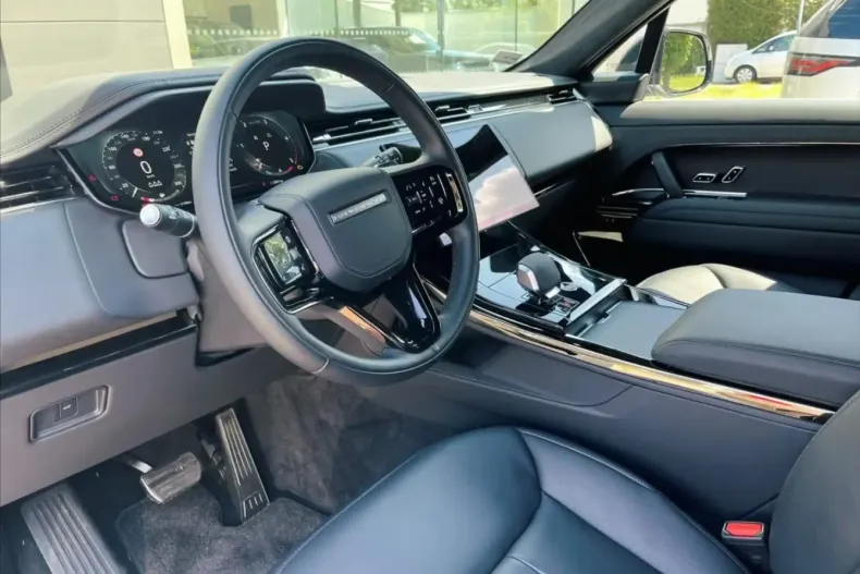 Land Rover Range Rover Sport din 2024 cu 15.000 km - oferta LAN152252 - foto 2