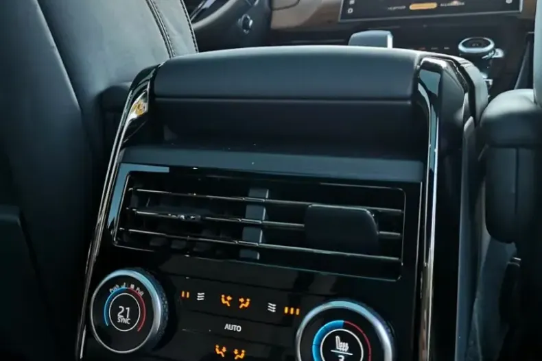 Land Rover Range Rover Sport din 2023 cu 29.000 km - oferta LAN152254 - foto 24