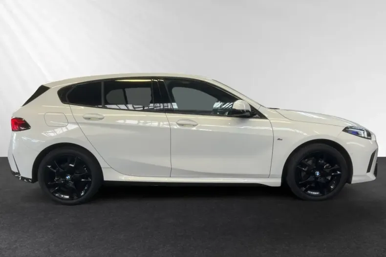 BMW 120 din 2024 cu 22.520 km - oferta BMW152262 - foto 2