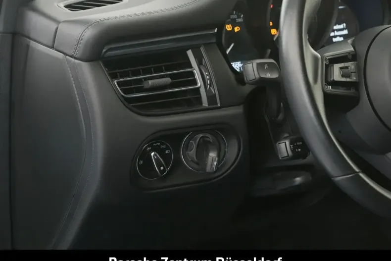 Porsche Macan din 2023 cu 76.666 km - oferta POR152268 - foto 14