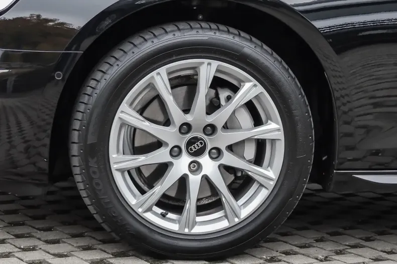 Audi A4 din 2022 cu 55.990 km - oferta AUD152273 - foto 6