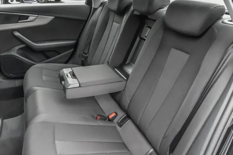 Audi A4 din 2022 cu 55.990 km - oferta AUD152273 - foto 22