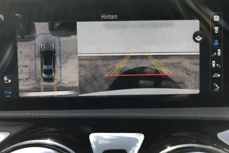 Mercedes-Benz CLA 220 din 2024 cu 22.099 km - oferta MER152279 - foto 6