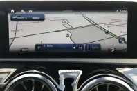 Mercedes-Benz CLA 220 din 2024 cu 22.099 km - oferta MER152279 - foto 11