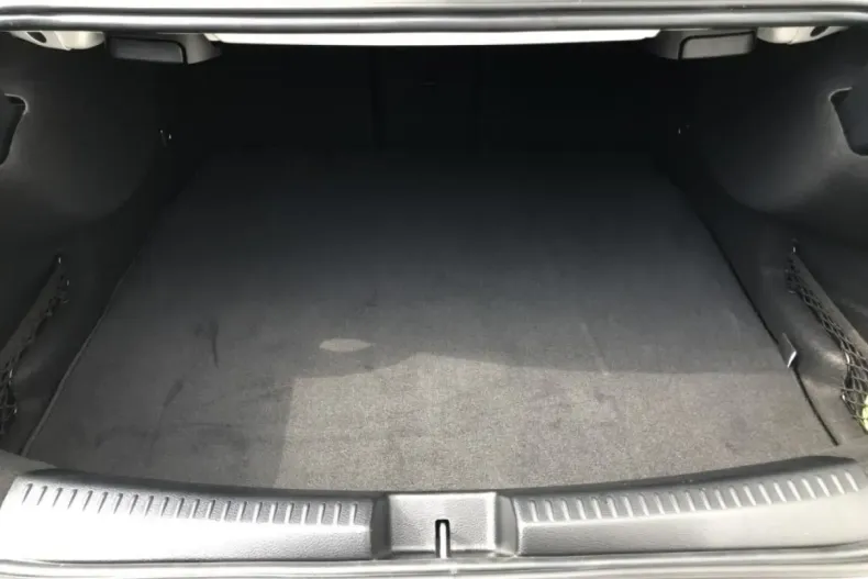 Mercedes-Benz CLA 220 din 2024 cu 22.099 km - oferta MER152279 - foto 12