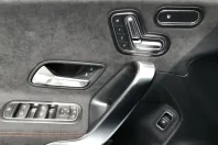 Mercedes-Benz CLA 220 din 2024 cu 22.099 km - oferta MER152279 - foto 15