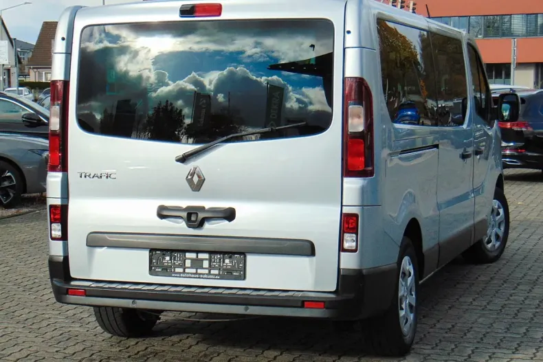 Renault Trafic din 2023 cu 88.678 km - oferta REN152282 - foto 4
