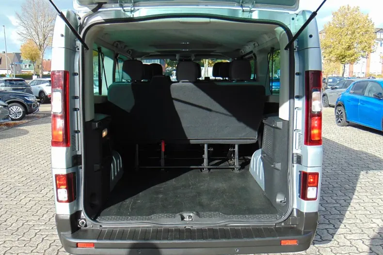 Renault Trafic din 2023 cu 88.678 km - oferta REN152282 - foto 14