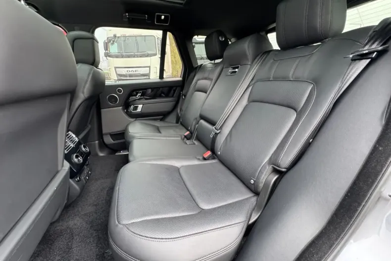 Land Rover Range Rover din 2021 cu 120.594 km - oferta LAN152283 - foto 18