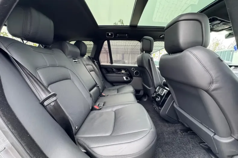 Land Rover Range Rover din 2021 cu 120.594 km - oferta LAN152283 - foto 19