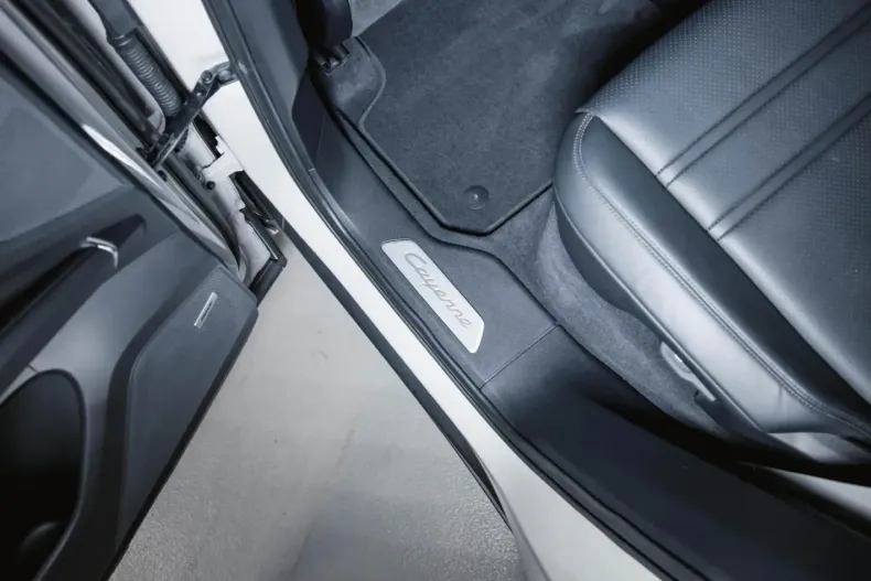 Porsche Cayenne din 2022 cu 46.200 km - oferta POR152284 - foto 26