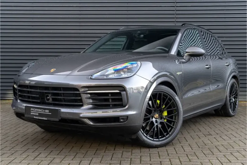 Porsche Cayenne din 2021 cu 55.700 km - oferta POR152286 - foto 1
