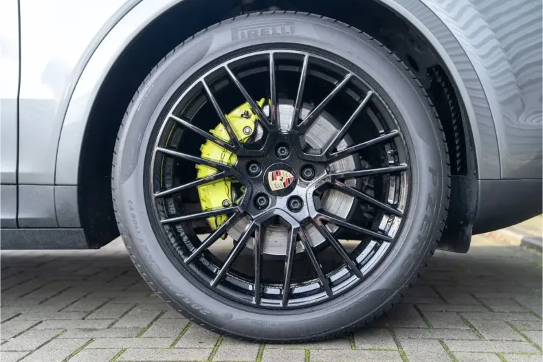 Porsche Cayenne din 2021 cu 55.700 km - oferta POR152286 - foto 14