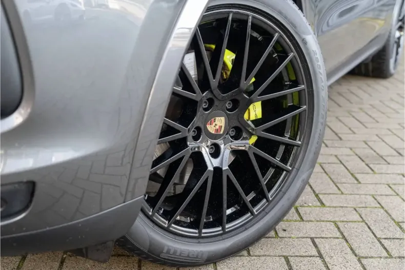 Porsche Cayenne din 2021 cu 55.700 km - oferta POR152286 - foto 16