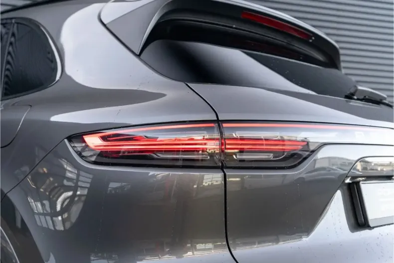 Porsche Cayenne din 2021 cu 55.700 km - oferta POR152286 - foto 18