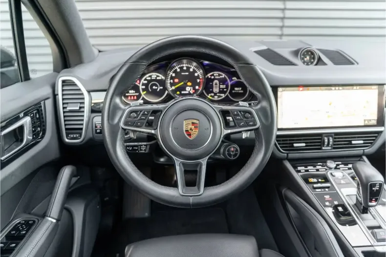 Porsche Cayenne din 2021 cu 55.700 km - oferta POR152286 - foto 24