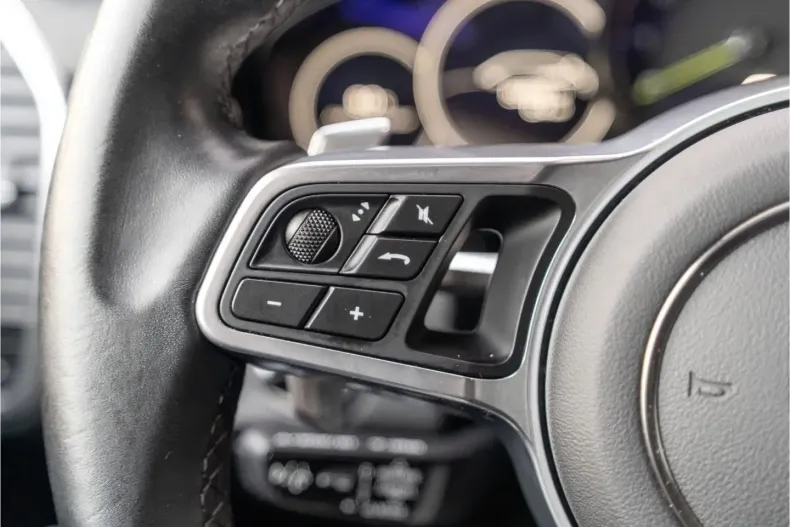 Porsche Cayenne din 2021 cu 55.700 km - oferta POR152286 - foto 31