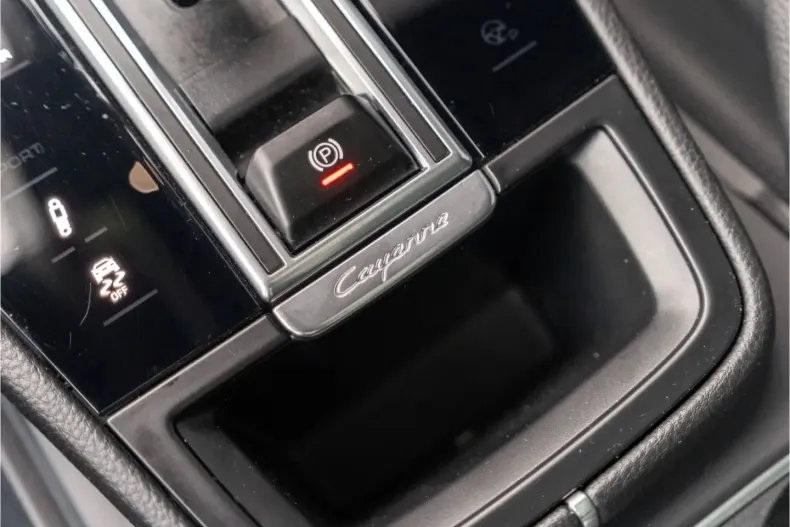 Porsche Cayenne din 2021 cu 55.700 km - oferta POR152286 - foto 35