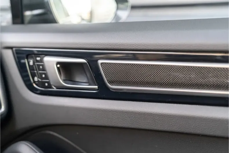 Porsche Cayenne din 2021 cu 55.700 km - oferta POR152286 - foto 36