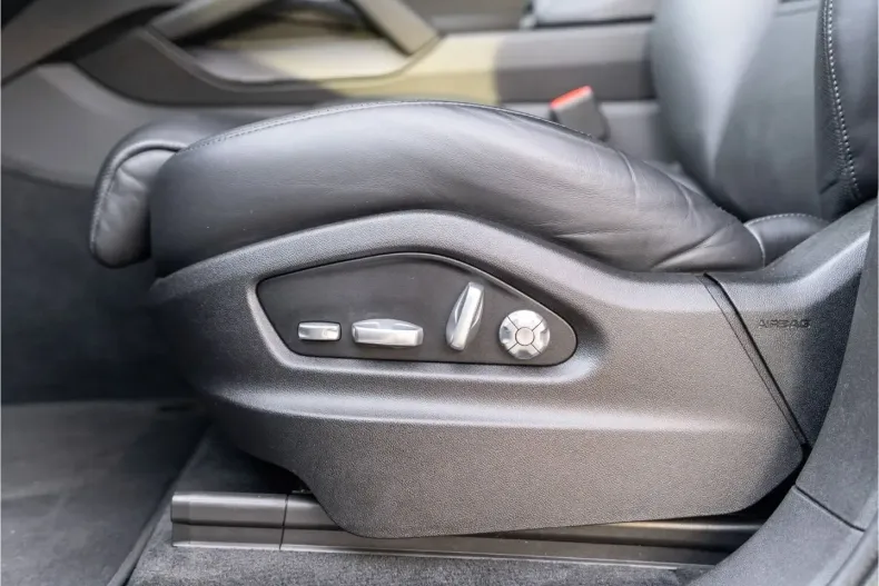 Porsche Cayenne din 2021 cu 55.700 km - oferta POR152286 - foto 44