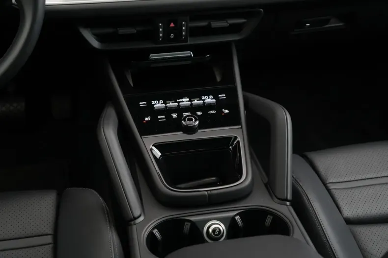 Porsche Cayenne din 2023 cu 23.000 km - oferta POR152287 - foto 20