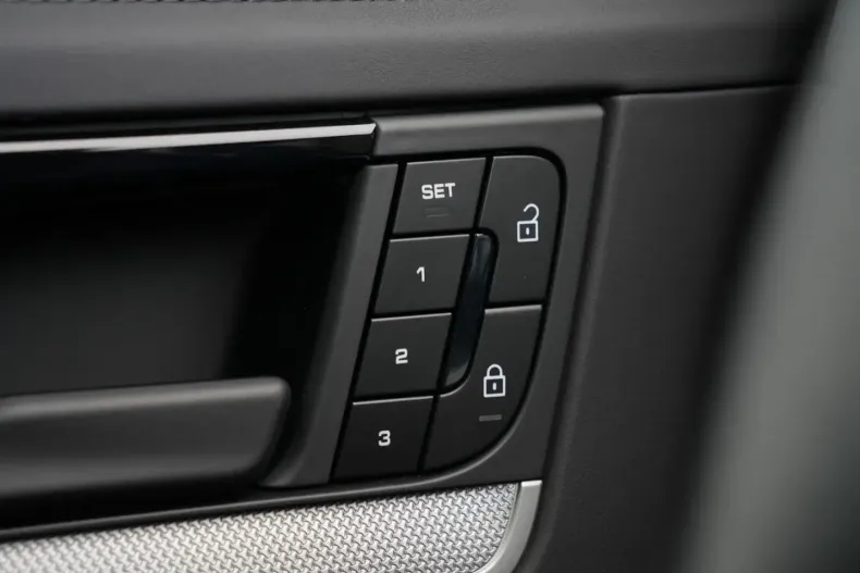 Porsche Cayenne din 2023 cu 23.000 km - oferta POR152287 - foto 30