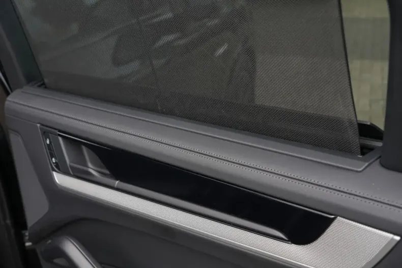 Porsche Cayenne din 2023 cu 23.000 km - oferta POR152287 - foto 34