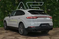 Porsche Cayenne din 2022 cu 42.207 km - oferta POR152288 - foto 9