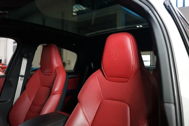 Porsche Cayenne din 2022 cu 42.207 km - oferta POR152288 - foto 14