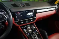 Porsche Cayenne din 2022 cu 42.207 km - oferta POR152288 - foto 26