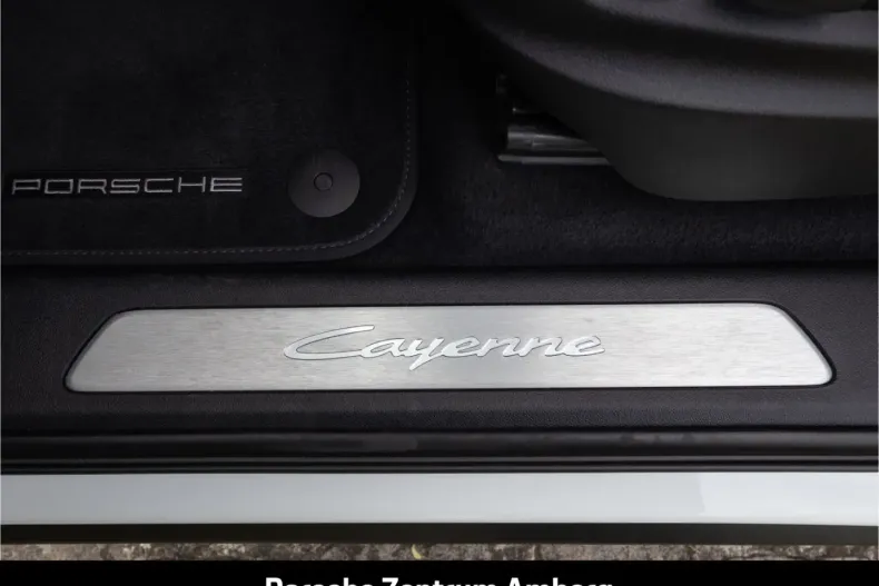 Porsche Cayenne din 2024 cu 12.800 km - oferta POR152291 - foto 20