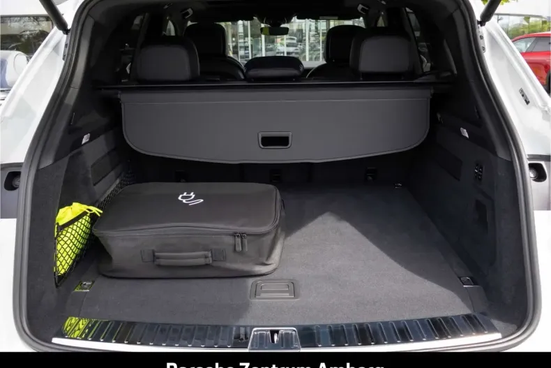 Porsche Cayenne din 2024 cu 12.800 km - oferta POR152291 - foto 24