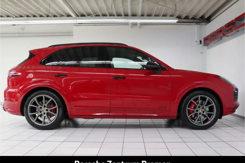 Porsche Cayenne din 2022 cu 24.302 km - oferta POR152295 - foto 6