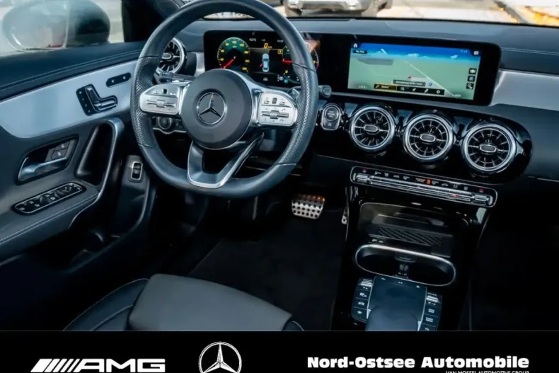 Mercedes-Benz CLA 220 din 2022 cu 88.464 km - oferta MER152300 - foto 8