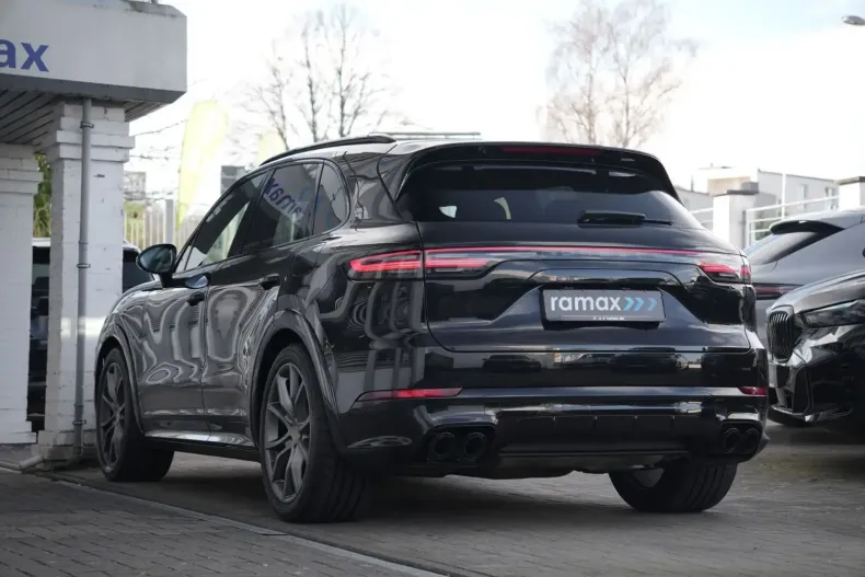 Porsche Cayenne din 2021 cu 68.000 km - oferta POR152301 - foto 15