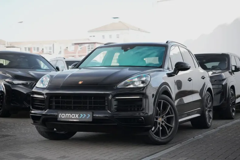 Porsche Cayenne din 2021 cu 68.000 km - oferta POR152301 - foto 16