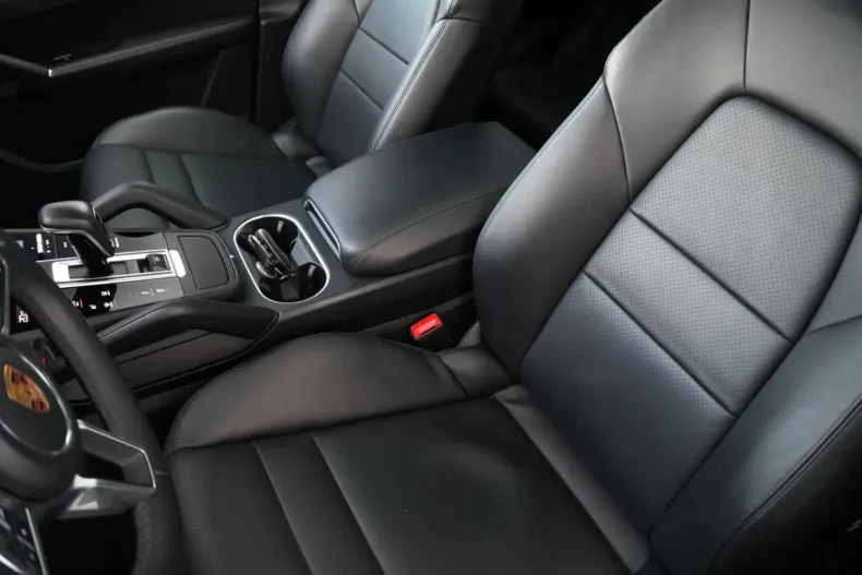 Porsche Cayenne din 2021 cu 68.000 km - oferta POR152301 - foto 28