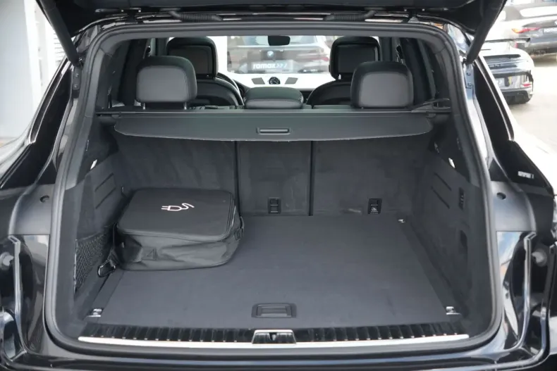 Porsche Cayenne din 2021 cu 68.000 km - oferta POR152301 - foto 36