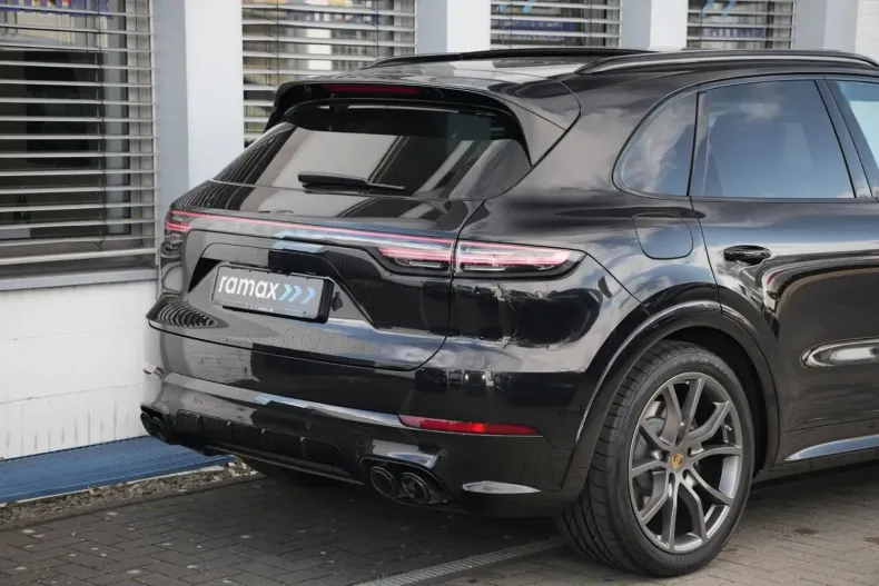 Porsche Cayenne din 2021 cu 68.000 km - oferta POR152301 - foto 41