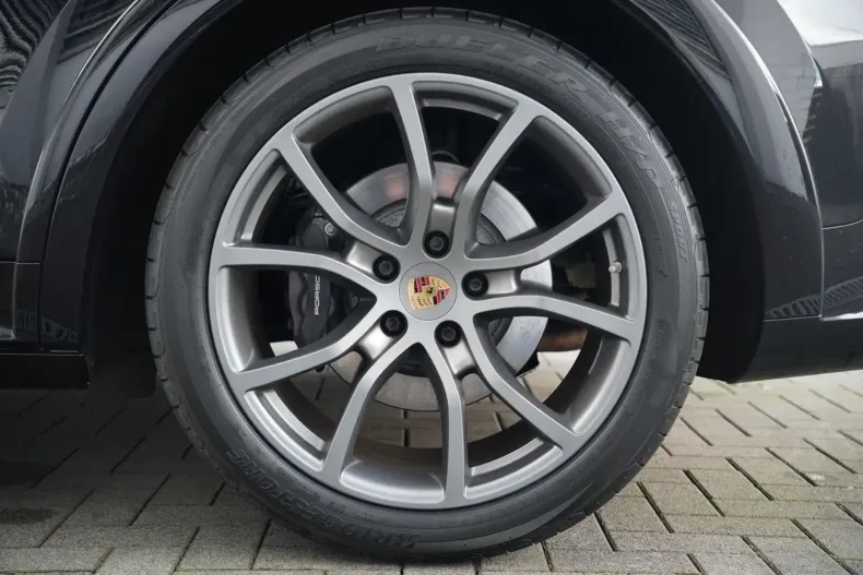 Porsche Cayenne din 2021 cu 68.000 km - oferta POR152301 - foto 48