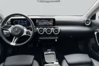 Mercedes-Benz CLA 180 din 2023 cu 17.543 km - oferta MER152303 - foto 14