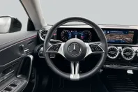 Mercedes-Benz CLA 180 din 2023 cu 17.543 km - oferta MER152303 - foto 17
