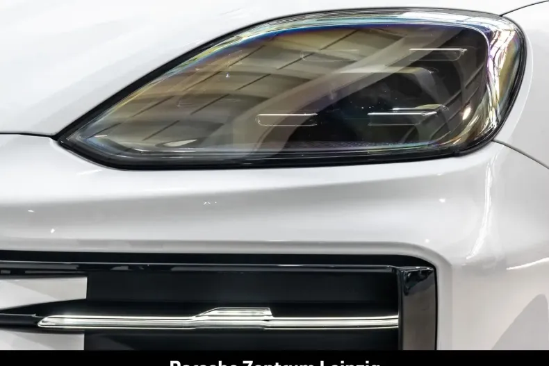 Porsche Cayenne din 2023 cu 36.147 km - oferta POR152305 - foto 9