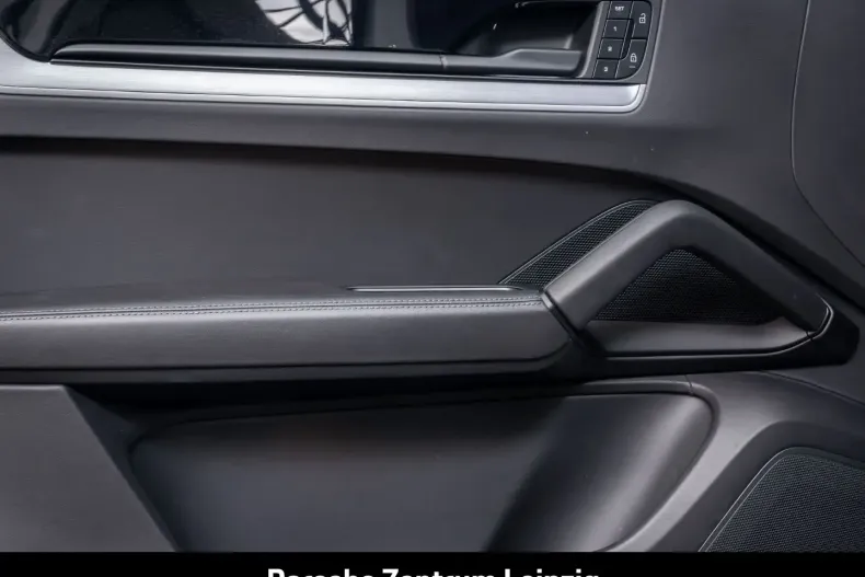 Porsche Cayenne din 2023 cu 36.147 km - oferta POR152305 - foto 21