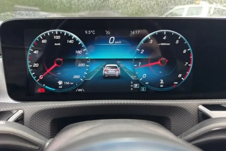 Mercedes-Benz CLA 200 Shooting Brake din 2021 cu 78.000 km - oferta MER152306 - foto 28